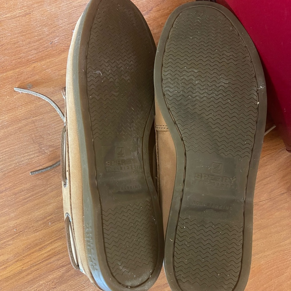 Sperry - Picture 5 of 5
